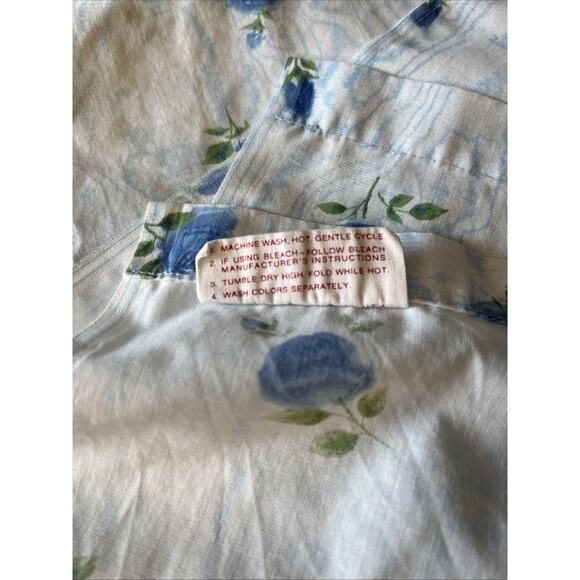 Vintage Cannon Royal Family Percale Full Flat Top Sheet Blue Floral Roses 81X104 - Picture 7 of 7
